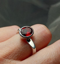 Load image into Gallery viewer, Surfing Granat