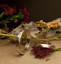 Load image into Gallery viewer, Flat Hammered