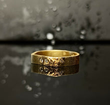 Load image into Gallery viewer, Signet Dust