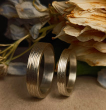 Load image into Gallery viewer, Lines