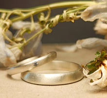 Load image into Gallery viewer, Slide