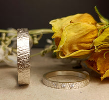 Load image into Gallery viewer, Rhombus