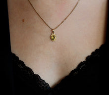 Load image into Gallery viewer, Whisper of green
