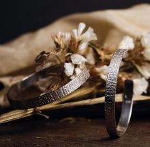 Load image into Gallery viewer, Struct
