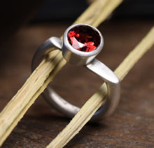 Afbeelding in Gallery-weergave laden, Surfing Granat
