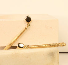 Afbeelding in Gallery-weergave laden, Hammered Dust
